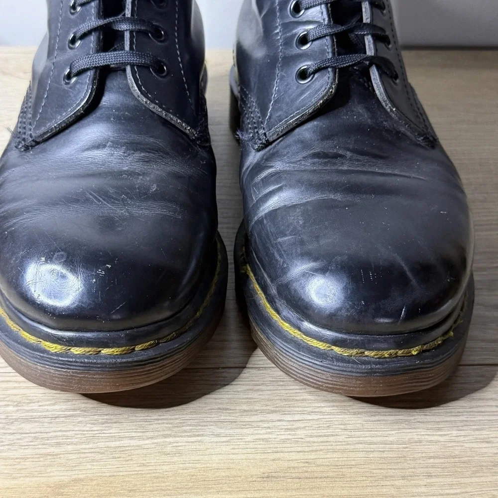 Vtg Dr. Martens 7187 Boots Made In England UK 5 Womens 7 US Black AirWair Grunge